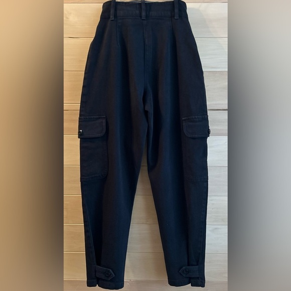 12- Size 00 medium Wilfred Free black cargo pants high-rise waist cargo pockets - Picture 2 of 10